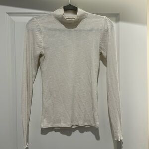 Abercrombie & Fitch white turtle neck with scalloped sleeves